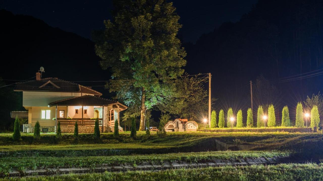Къща За Гости Черна Река Ribarica Exterior foto